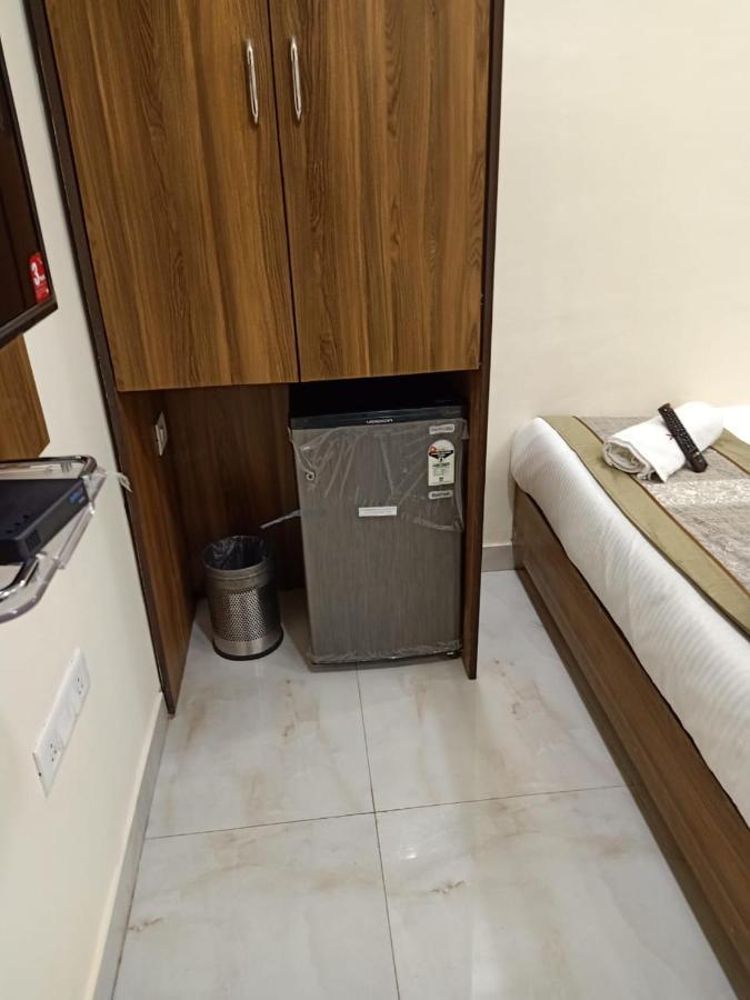 Hotel Ashyana - Near To Grant Road Station Mumbai Eksteriør bilde