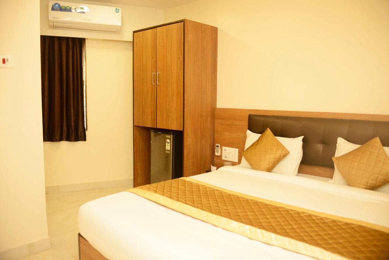 Hotel Ashyana - Near To Grant Road Station Mumbai Eksteriør bilde