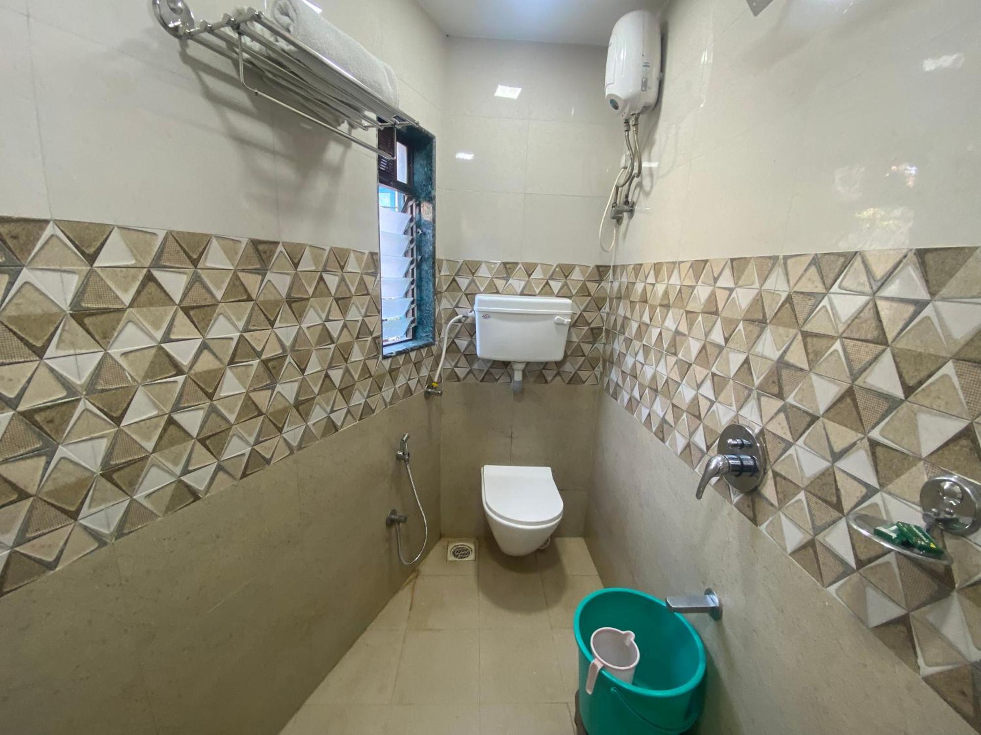 Hotel Ashyana - Near To Grant Road Station Mumbai Eksteriør bilde