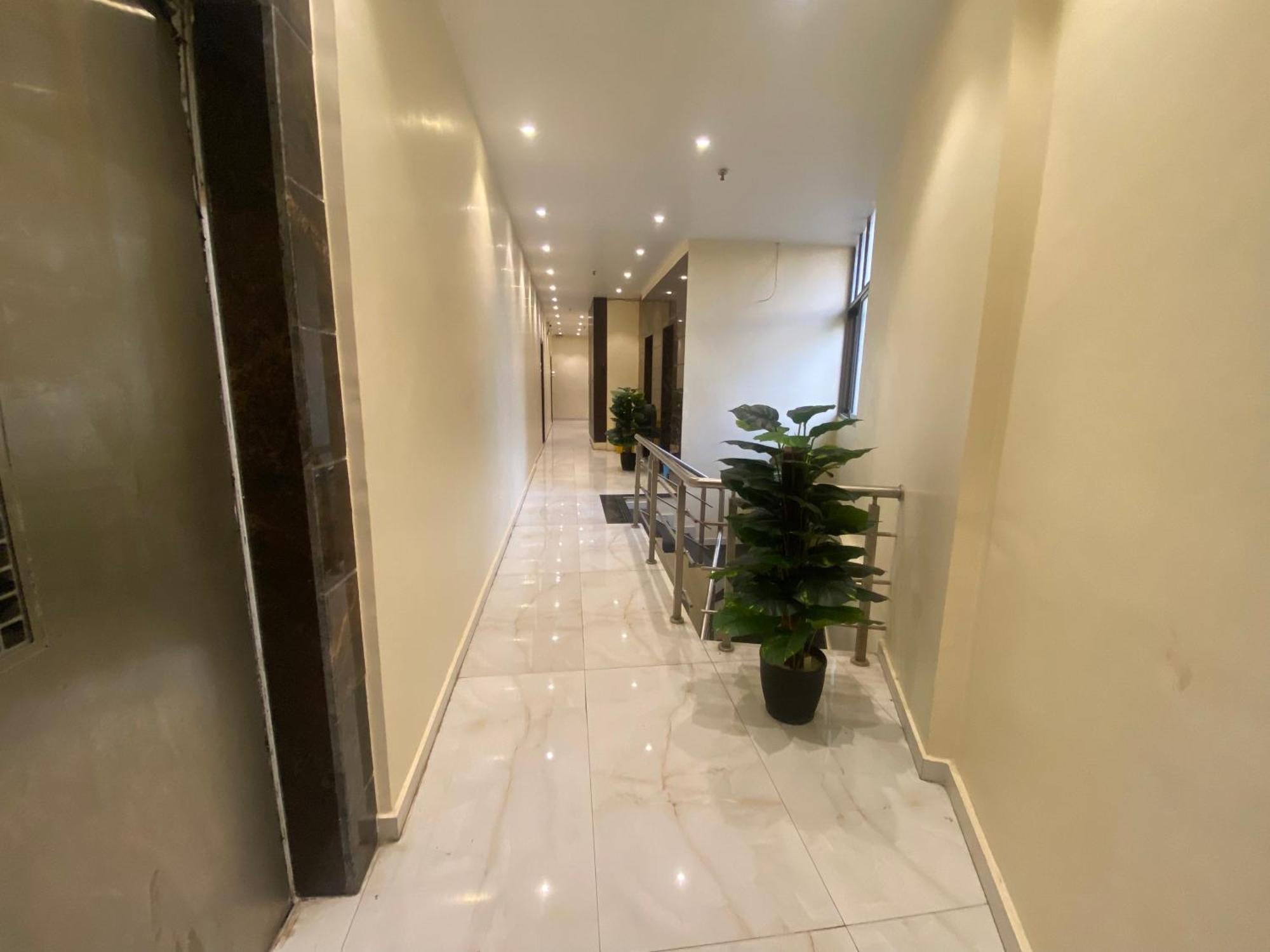 Hotel Ashyana - Near To Grant Road Station Mumbai Eksteriør bilde